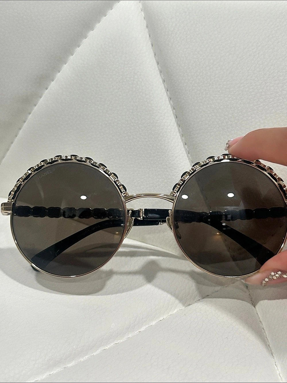 Chanel Round Metal & Calfskin Chain Sunglasses 4265Q Round Chain Detail